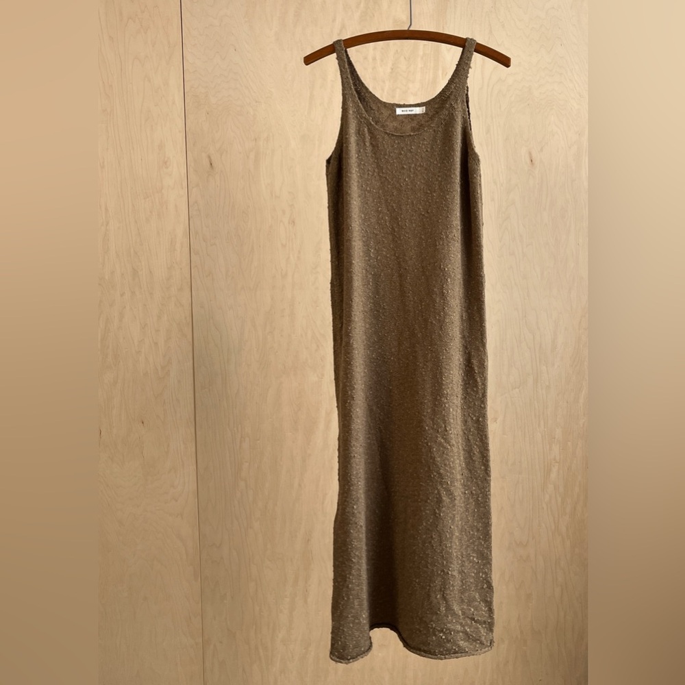 Mod Ref Coca Sleeveless Scoop Neck Maxi Dress